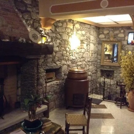 Saini With Air Conditioning 3* Stresa