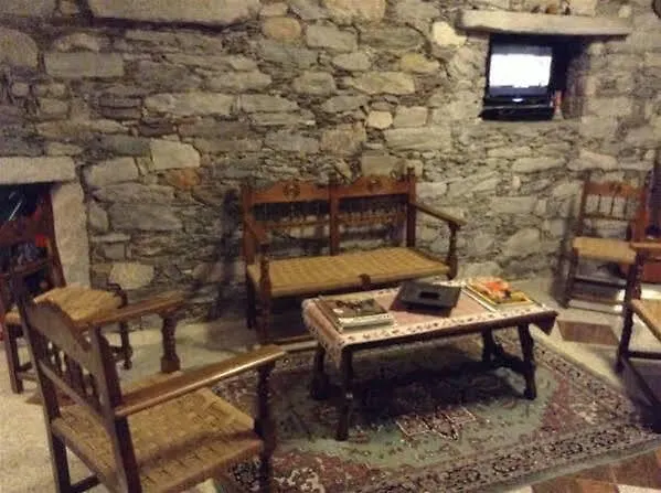 Saini With Air Conditioning 3*