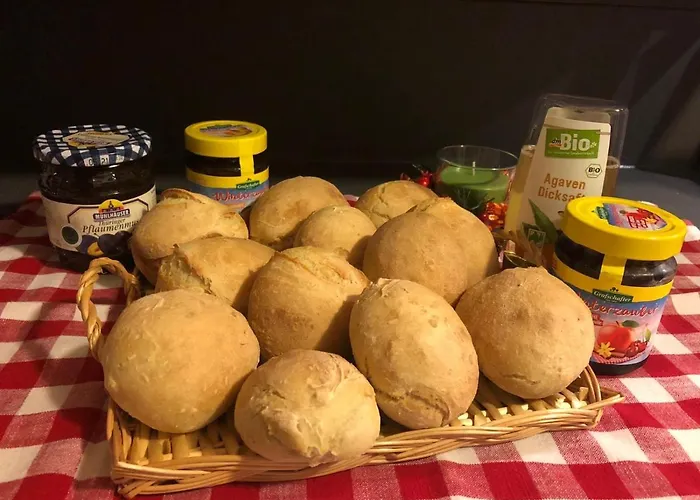 Saini With Air Conditioning فندق ستريزا