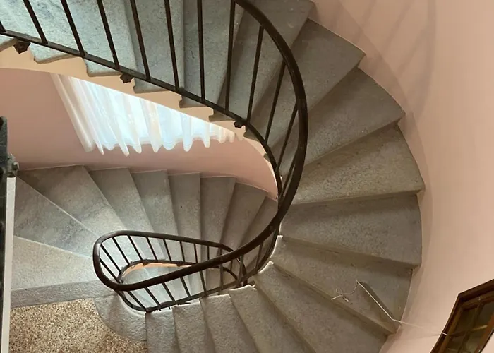 Saini With Air Conditioning 3* Stresa